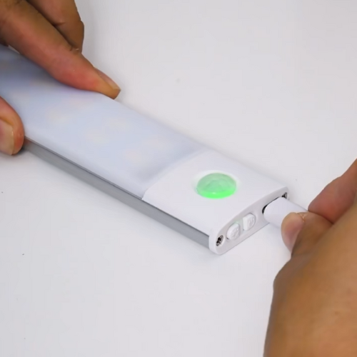 Luminária Smart Closet Light - Com sensor de presença